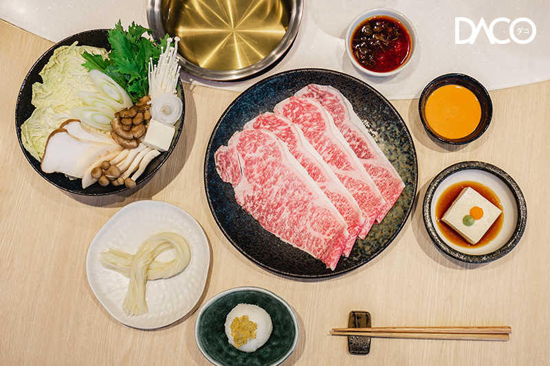 ซาคาเอะ SAKAE The Signature Taste of Shabu and Sukiyaki